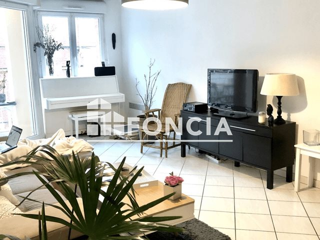 Appartement à louer, 70m², Lille