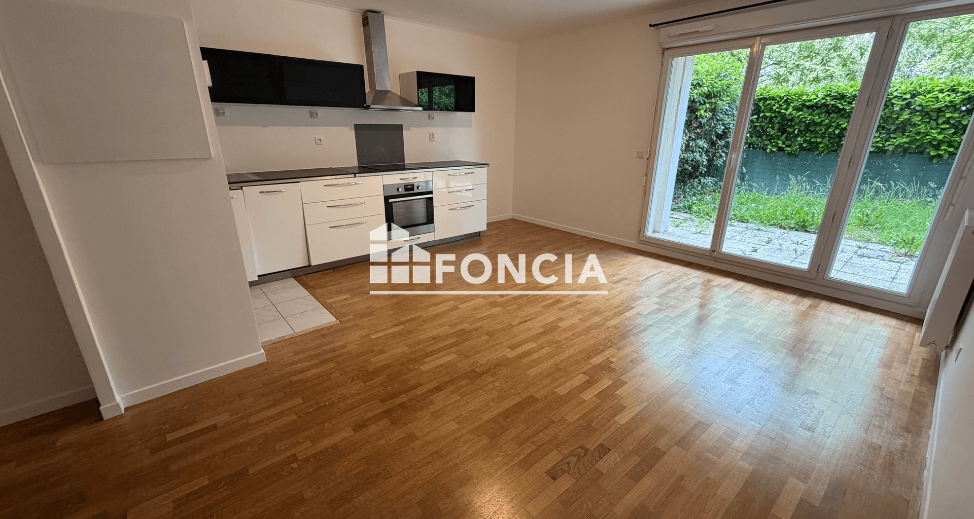 Appartement à louer, 45m², Elancourt