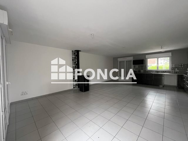 Maison à louer, 100m², Berville-sur-Mer