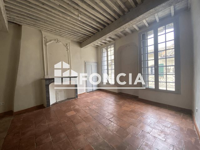 Appartement à louer, 77m², Uzès