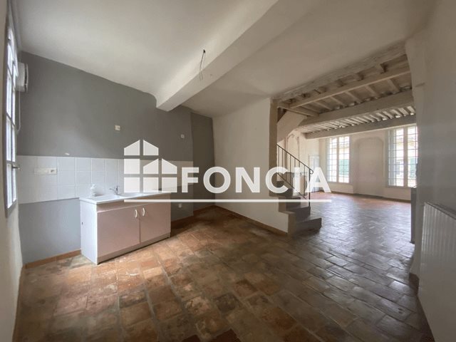 Appartement à louer, 77m², Uzès