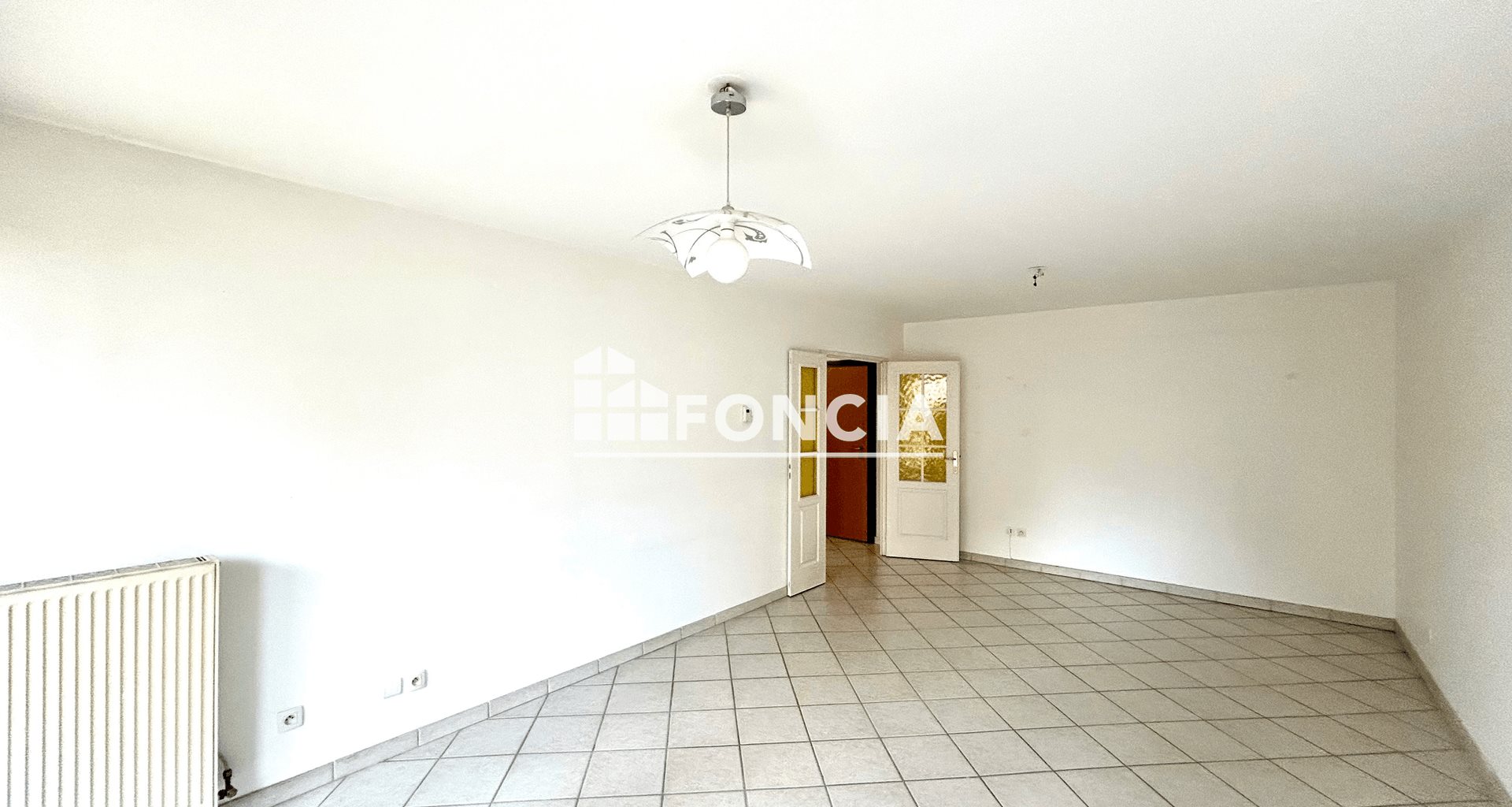 Appartement à louer, 83m², Bron