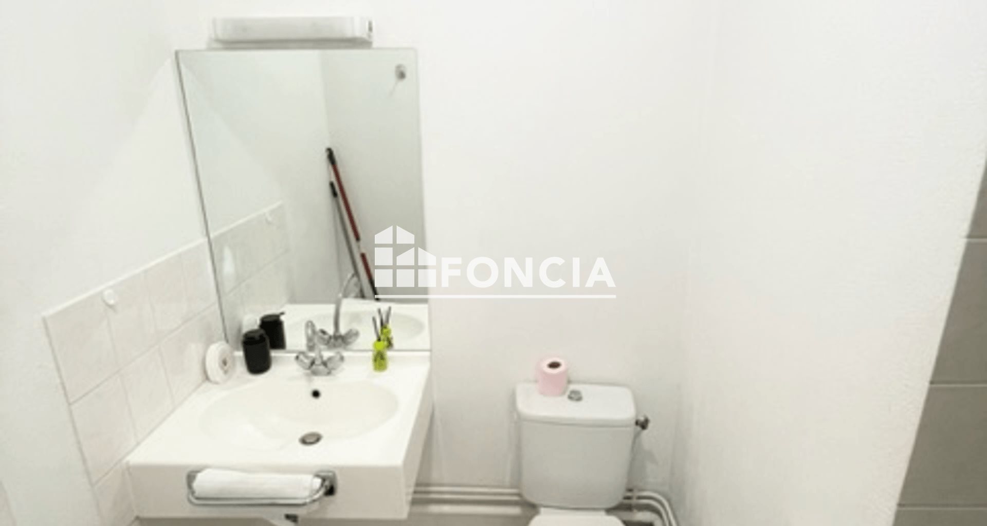 Appartement à louer, 18m², Saint-Étienne