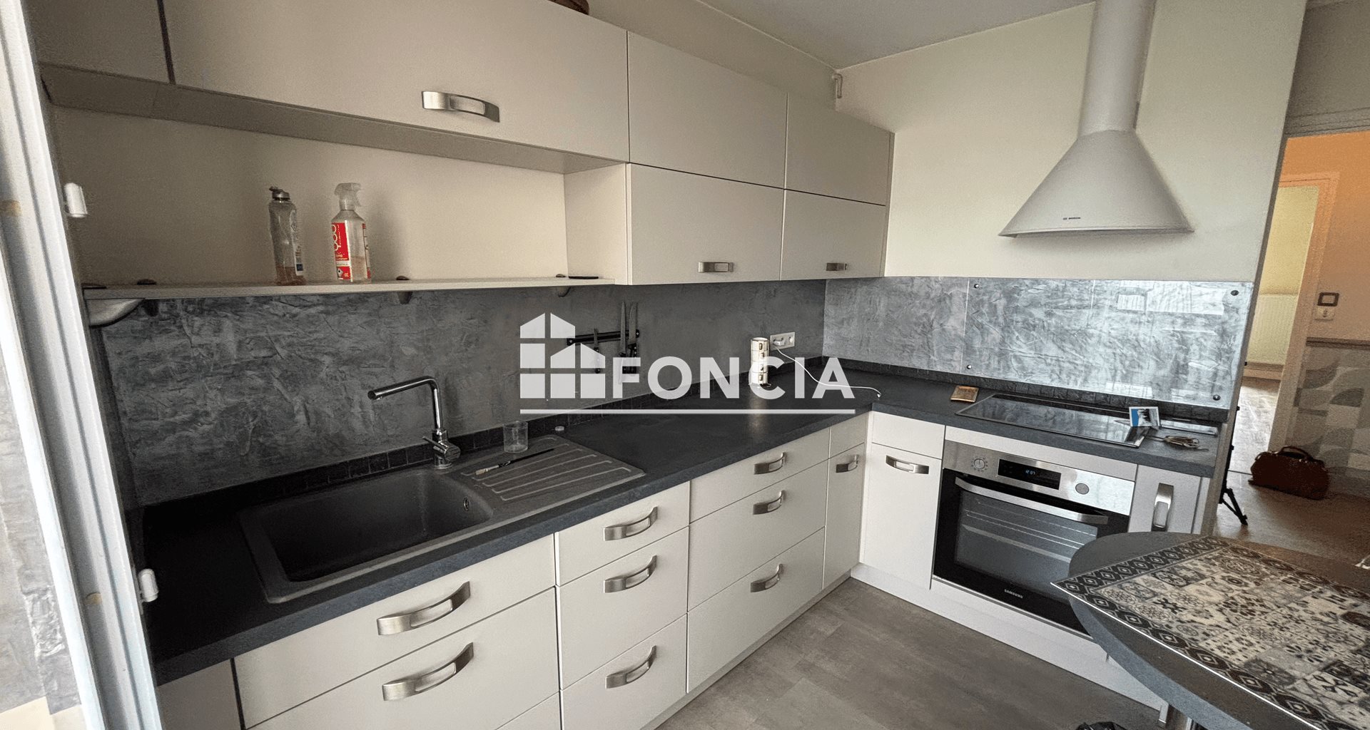 Appartement à louer, 69m², Valence