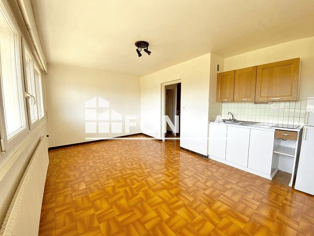 Appartement à louer, 25m², Ville-la-Grand