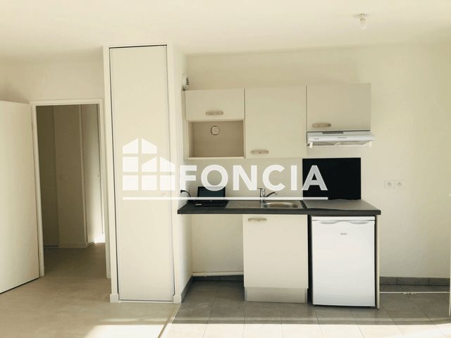 Appartement à louer, 74m², Saint-Avé