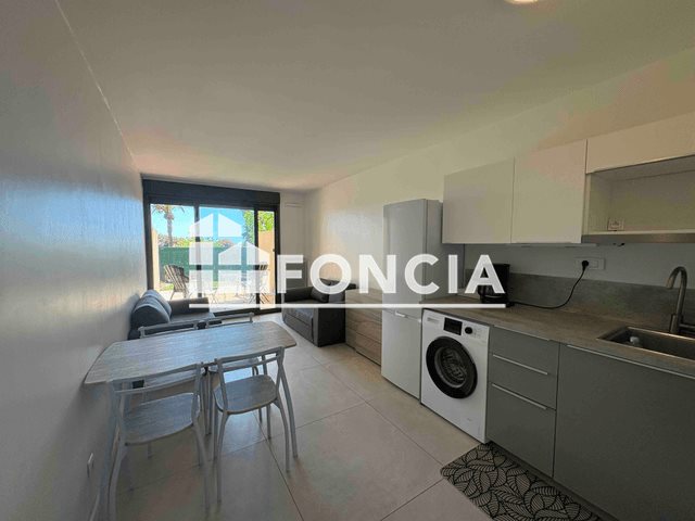 Appartement à louer, 27m², Cannes-la-Bocca