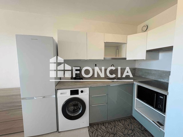 Appartement à louer, 27m², Cannes-la-Bocca