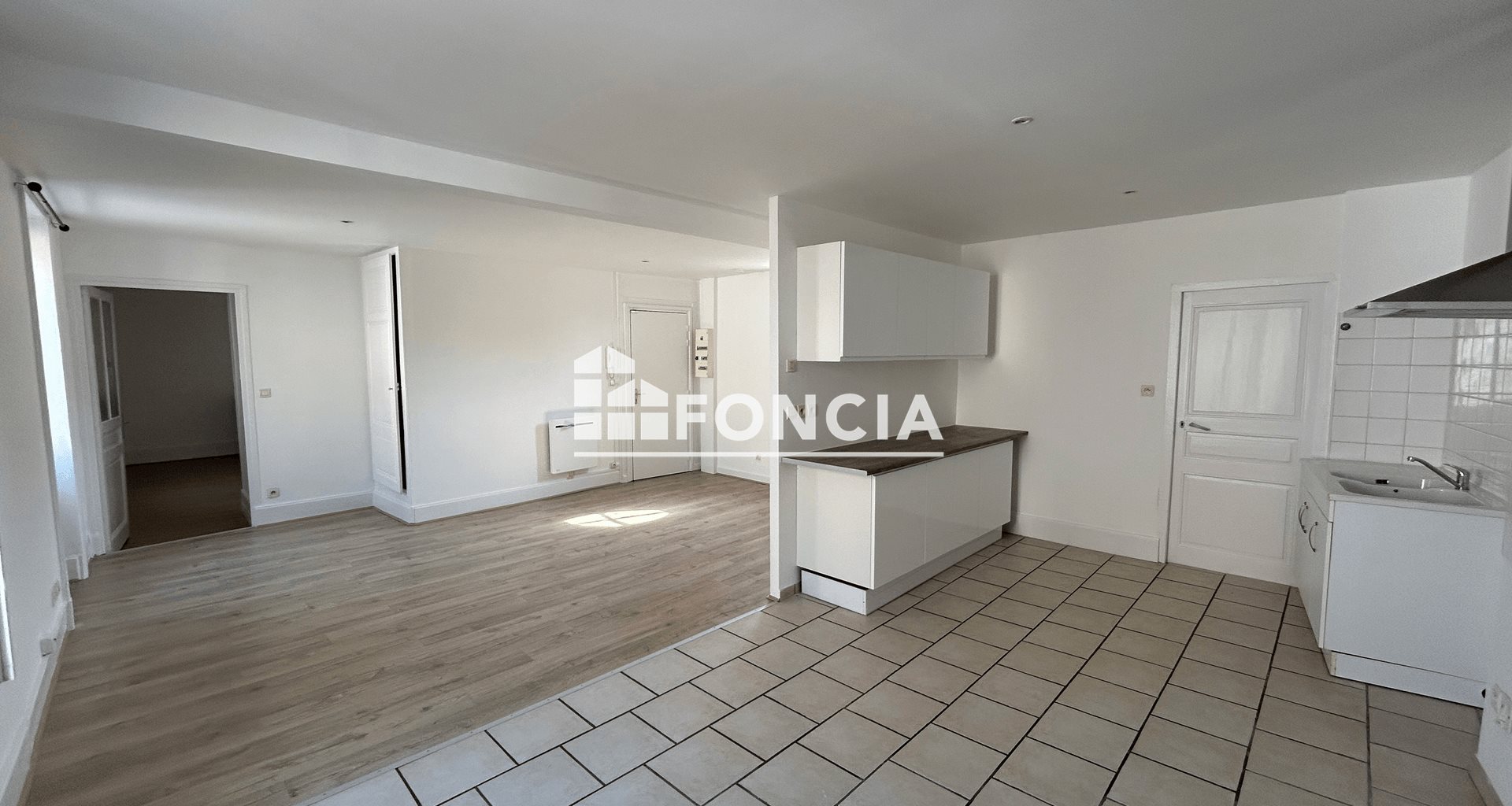 Appartement à louer, 69m², Les Roches-de-Condrieu