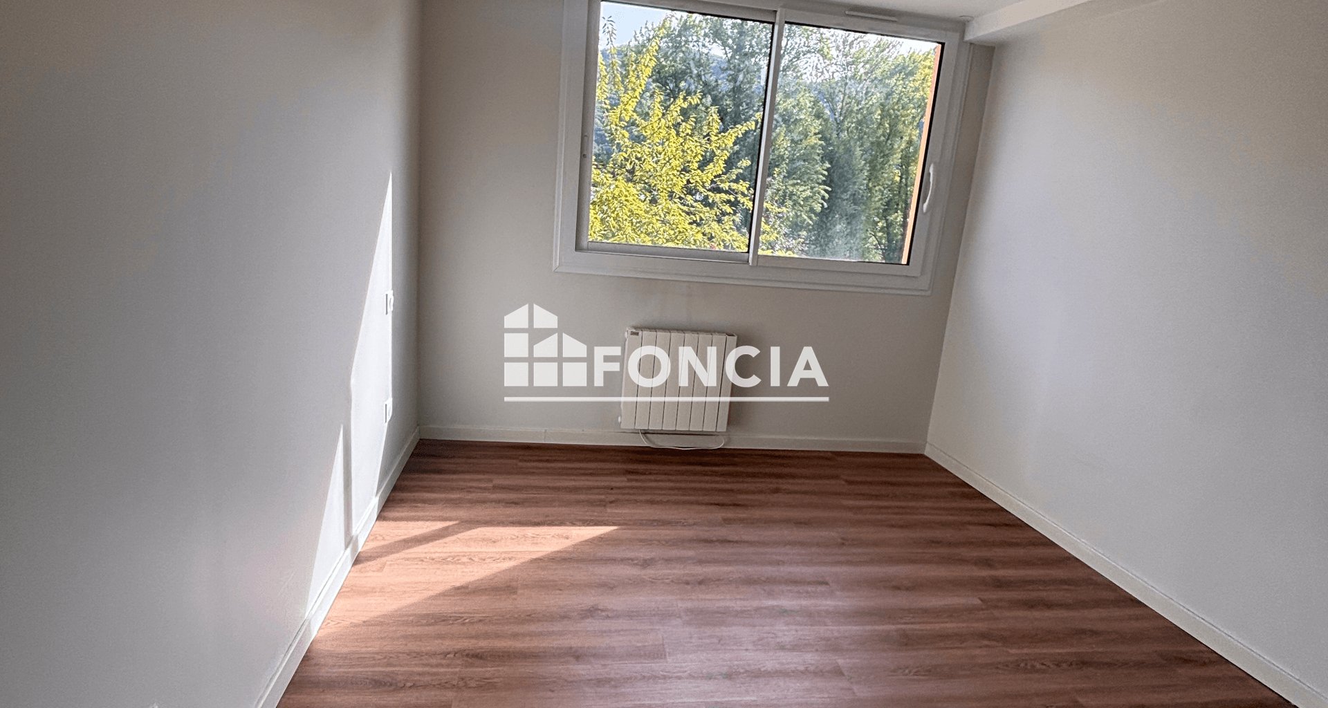 Appartement à louer, 47m², Saint-Martin-d'Hères