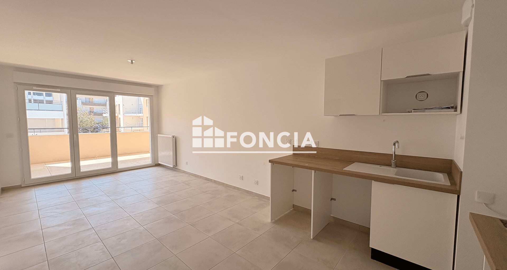 Appartement à louer, 47m², Morières-lès-Avignon