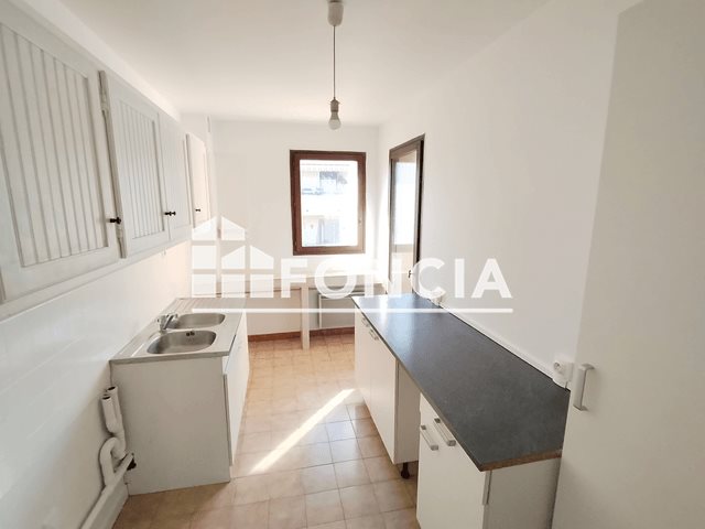 Appartement à louer, 57m², Hyères