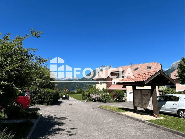 Appartement à louer, 64m², Duingt