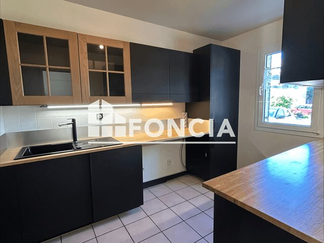Appartement à louer, 64m², Duingt