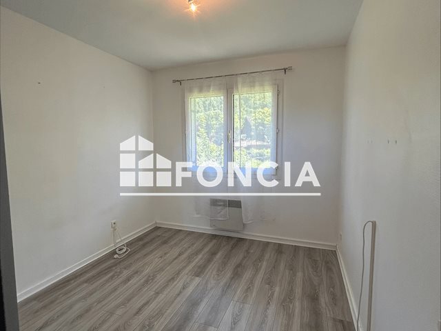 Appartement à louer, 64m², Duingt