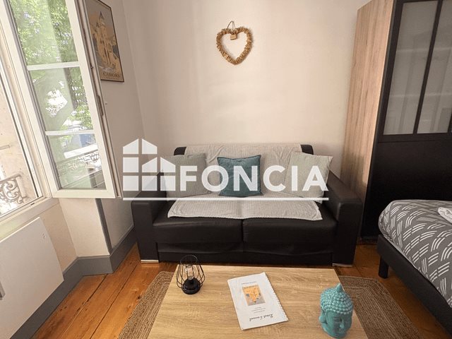 Appartement à louer, 26m², Cahors