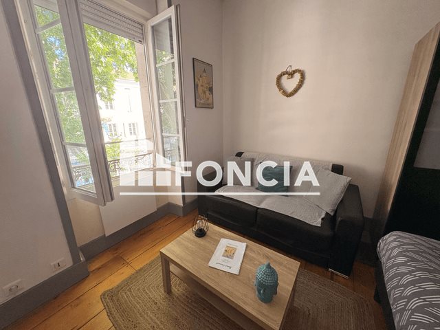 Appartement à louer, 26m², Cahors