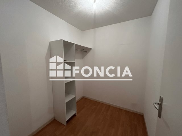 Appartement à louer, 64m², Lourdes