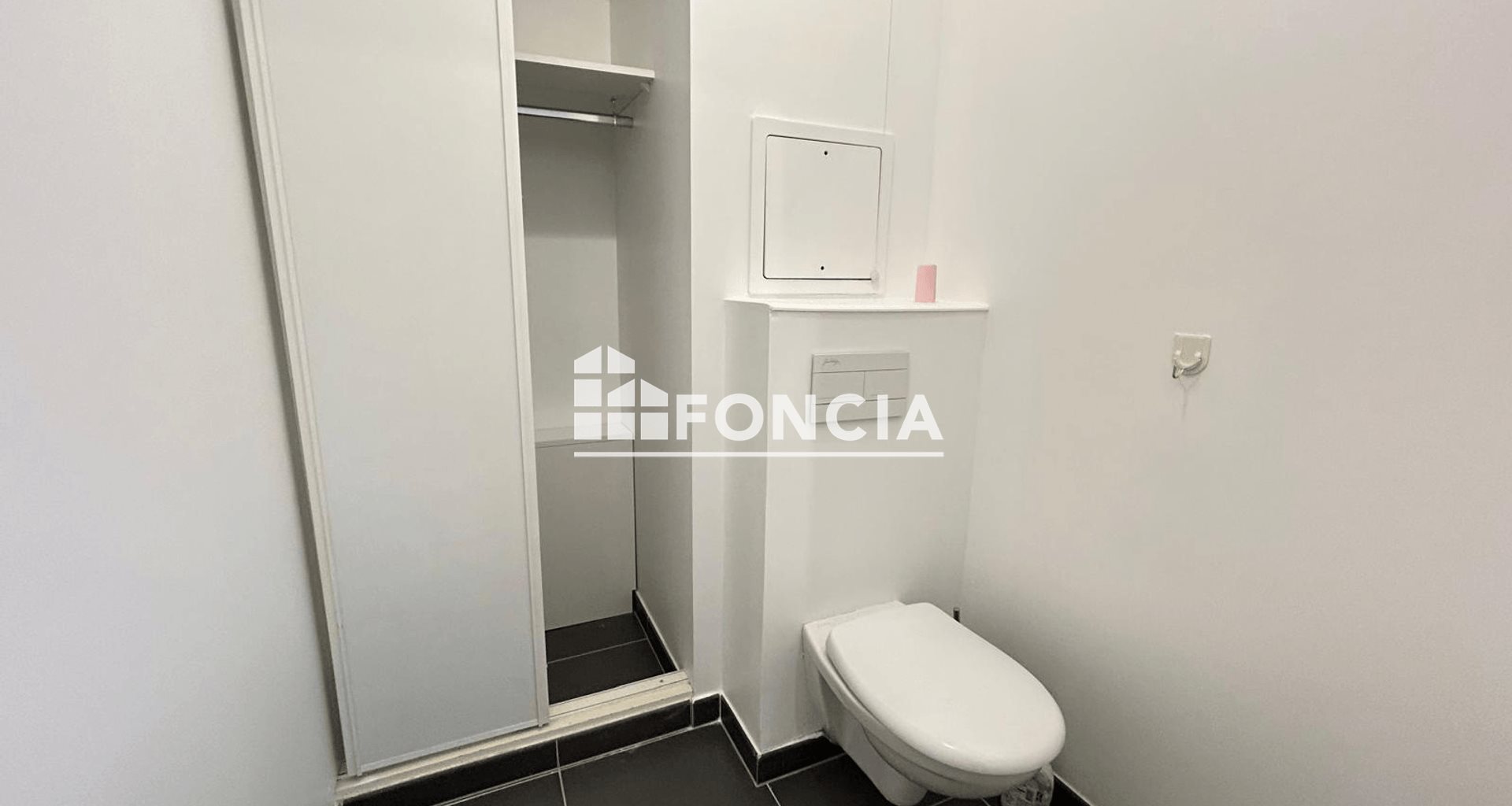 Appartement à louer, 44m², Issy-les-Moulineaux