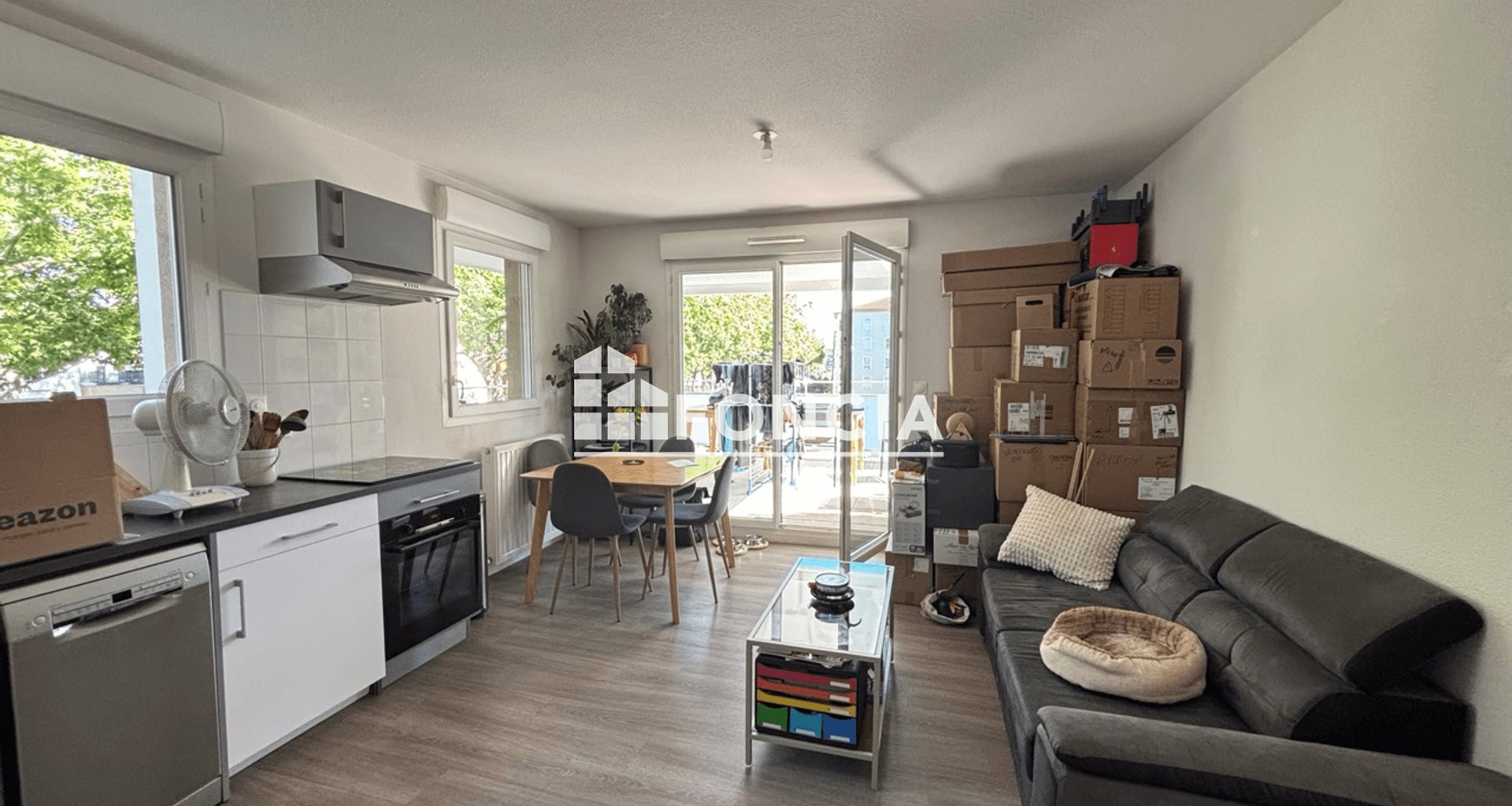Appartement à louer, 40m², Vénissieux