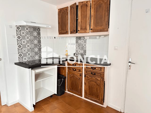 Appartement à louer, 28m², Marsillargues