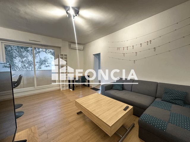 Appartement à louer, 49m², Toulon
