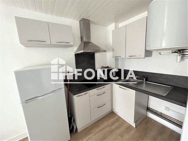 Appartement à louer, 28m², Flers