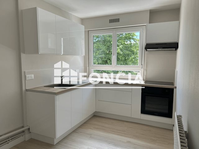 Appartement à louer, 75m², Lanester