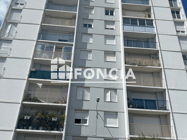 Appartement à louer, 75m², Lanester