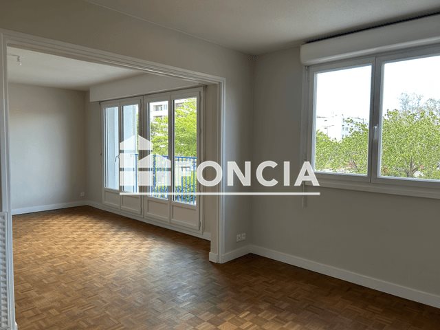 Appartement à louer, 75m², Lanester