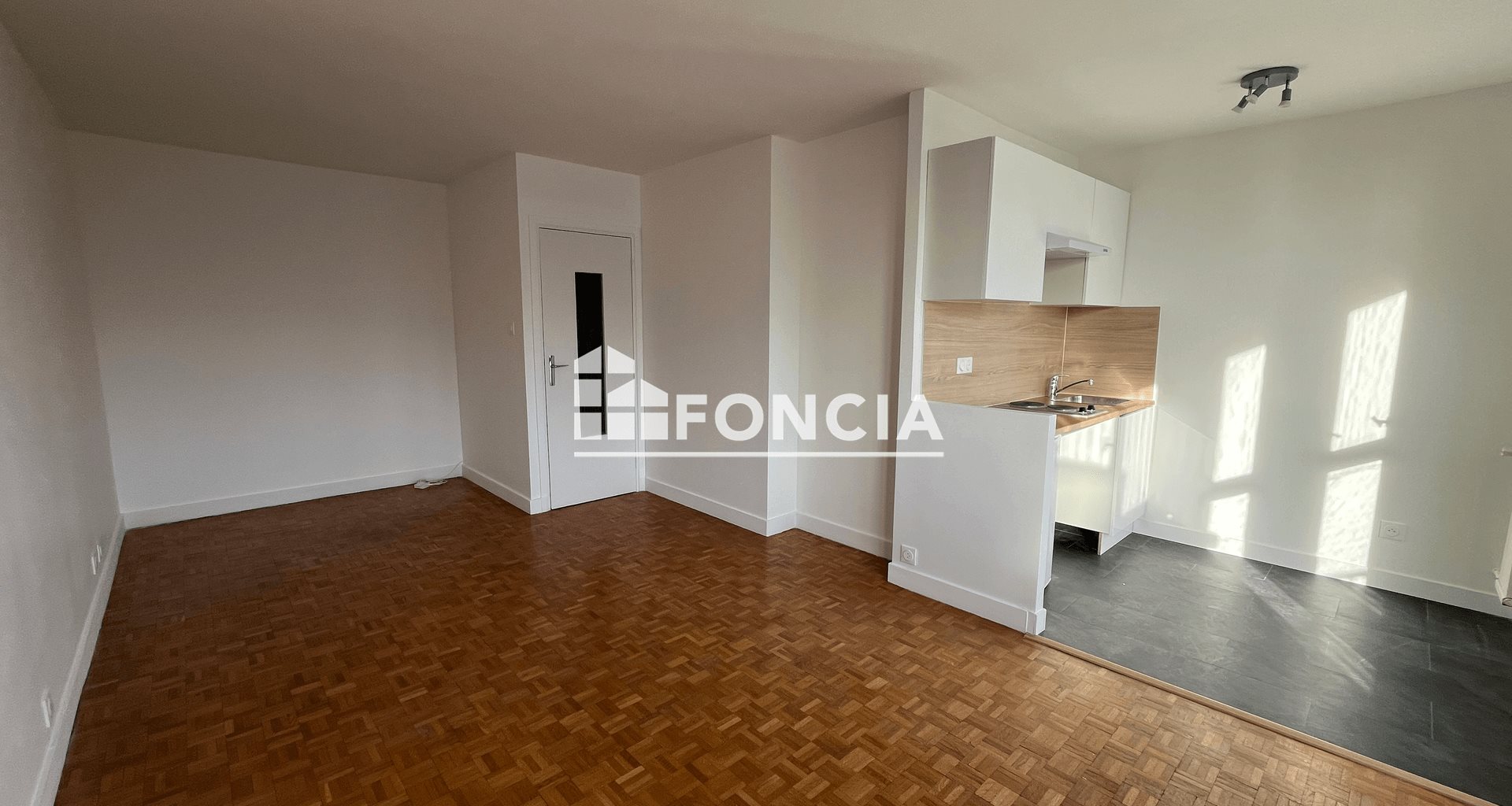Appartement à louer, 29m², Saint-Maur-des-Fossés