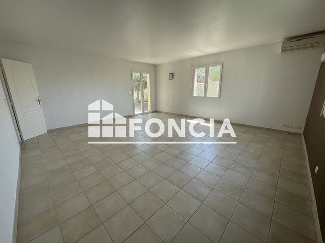 Maison à louer, 97m², Ornaisons