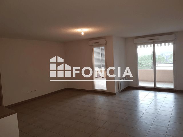 Appartement à louer, 66m², Roquebrune-sur-Argens