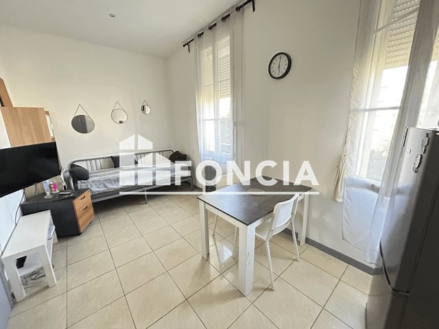 Appartement à louer, 25m², Marseille 9ème