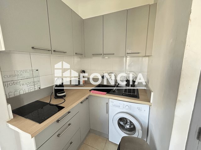 Appartement à louer, 25m², Marseille 9ème