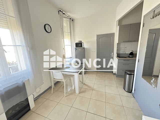 Appartement à louer, 25m², Marseille 9ème