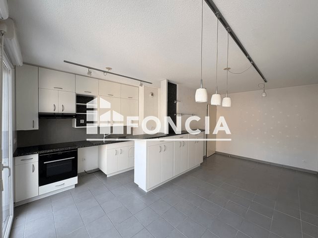 Appartement à louer, 44m², Tencin