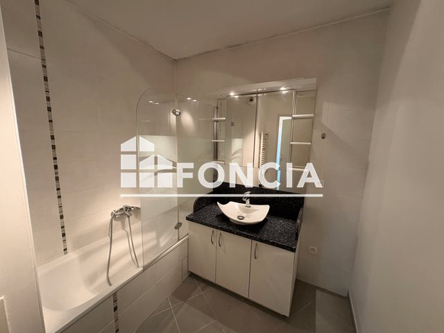 Appartement à louer, 44m², Tencin