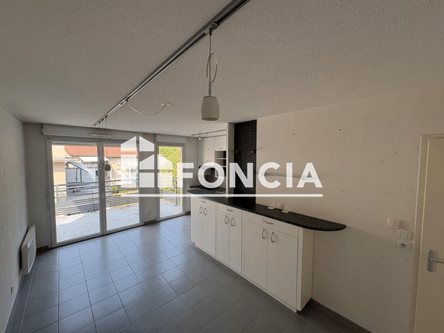 Appartement à louer, 44m², Tencin