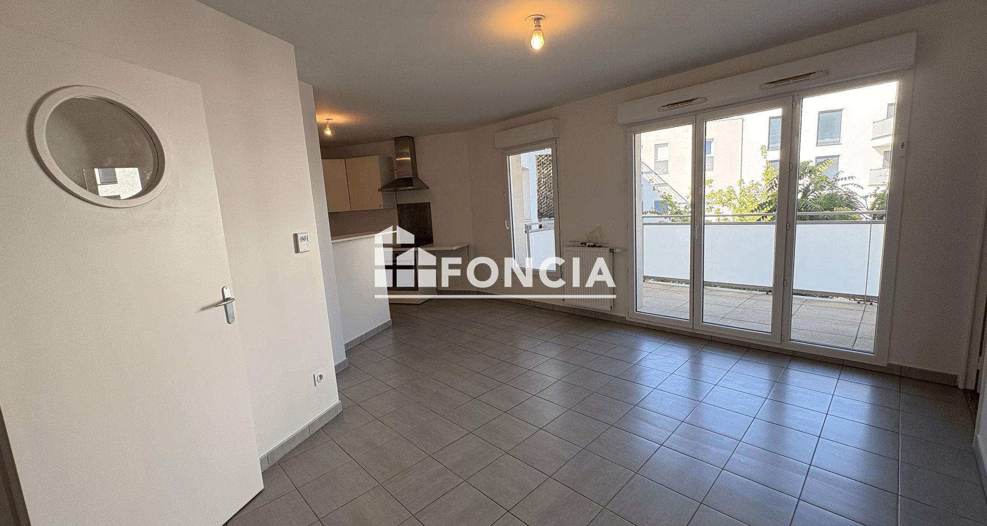 Appartement à louer, 61m², Décines-Charpieu
