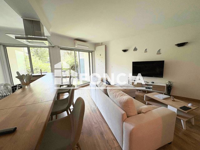 Appartement à louer, 38m², Mandelieu-la-Napoule