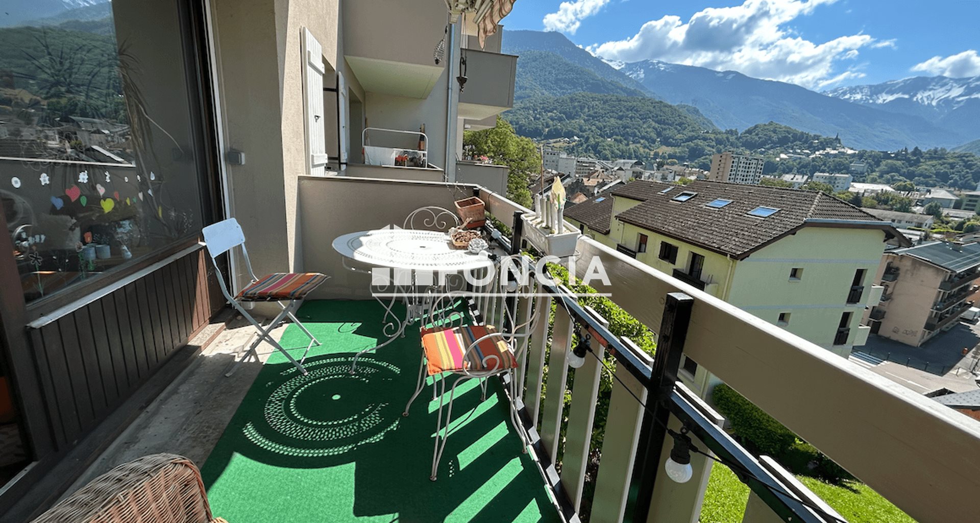 Appartement à louer, 66m², Albertville