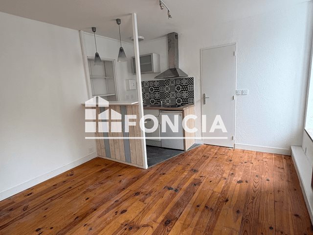 Appartement à louer, 17m², Quimper