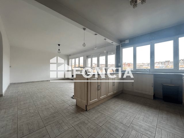 Appartement à louer, 68m², Lens