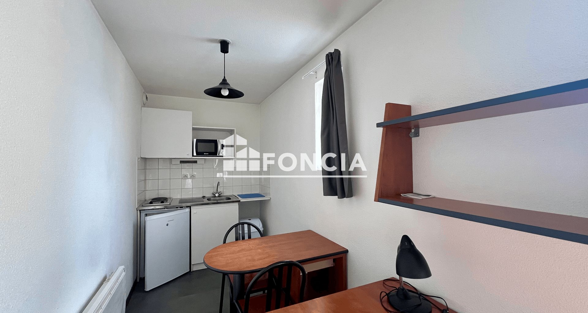 Appartement à louer, 35m², Saint-Etienne