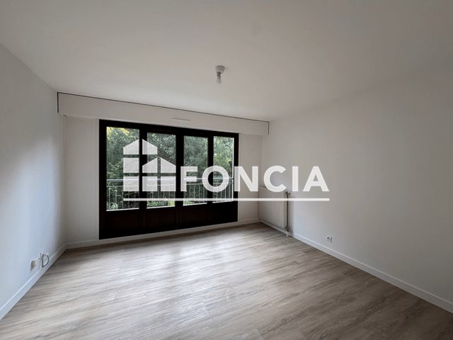 Appartement à louer, 55m², Saint-Egrève