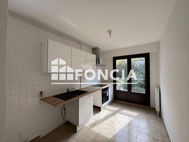 Appartement à louer, 55m², Saint-Egrève