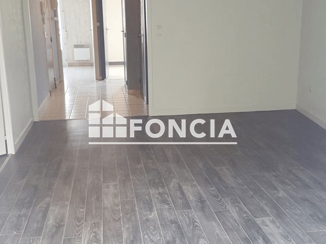 Appartement à louer, 65m², Rethel