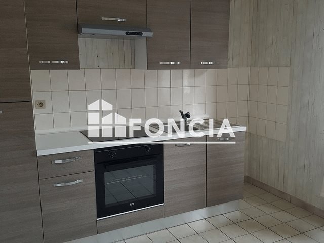 Appartement à louer, 65m², Rethel