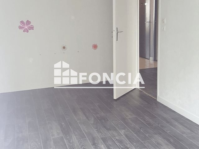 Appartement à louer, 65m², Rethel